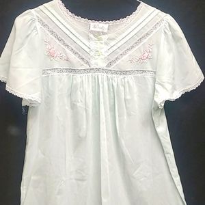 Womens 1703 character nightgown size medium